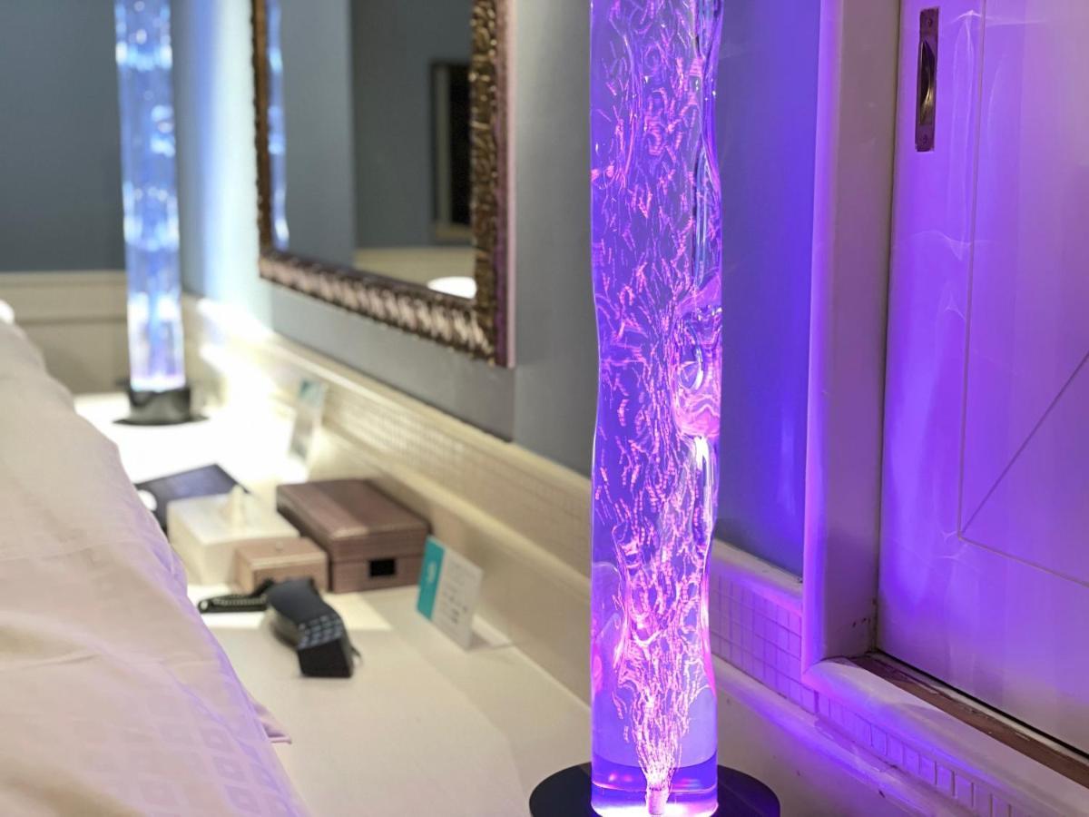 Hotel Love Jewel Кіта-Кюшю Екстер'єр фото